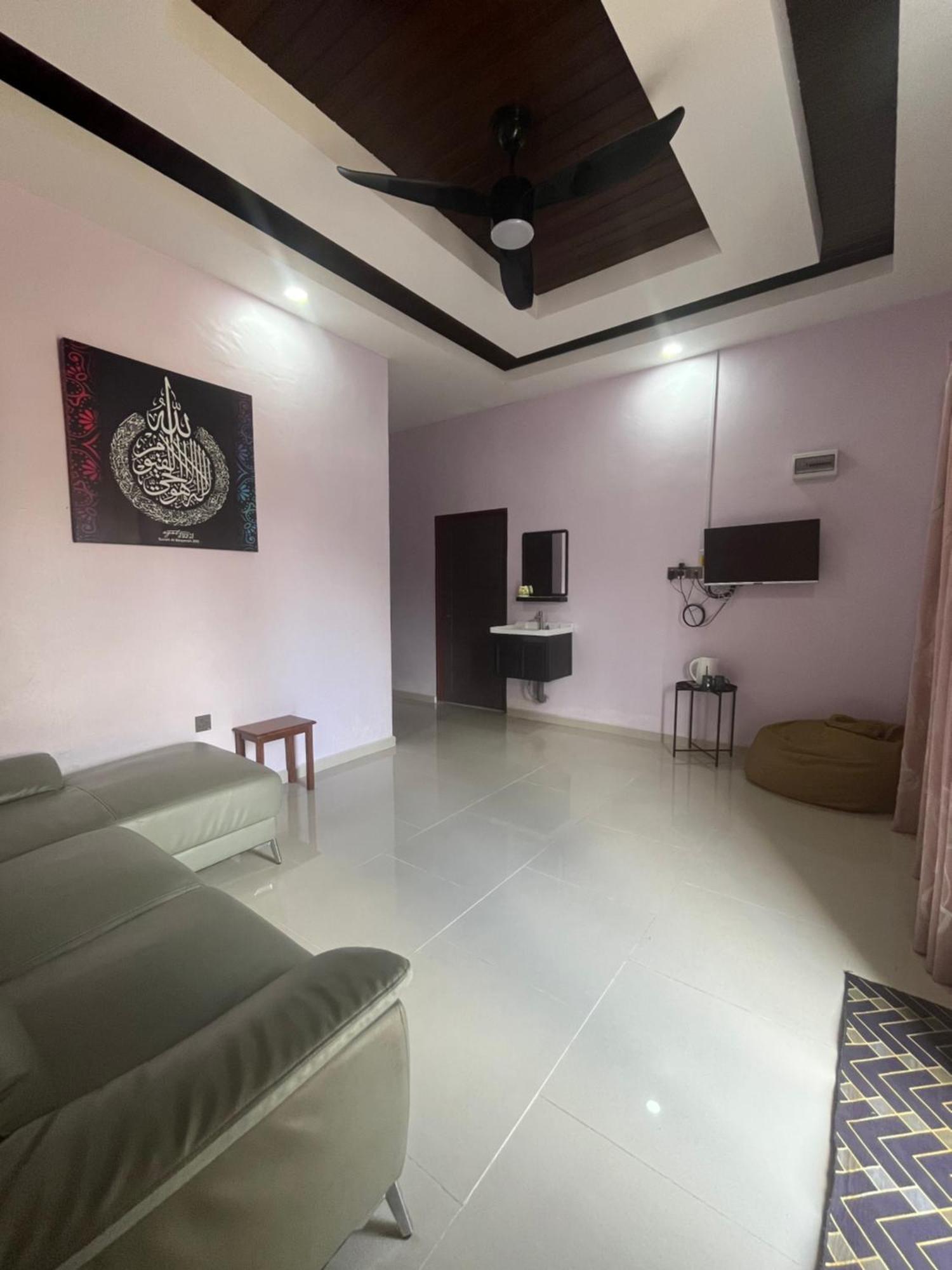 Razak Guest House Setiu Ngoại thất bức ảnh