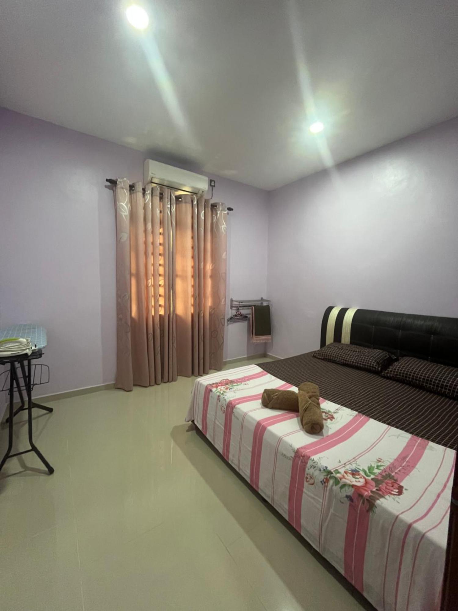 Razak Guest House Setiu Ngoại thất bức ảnh