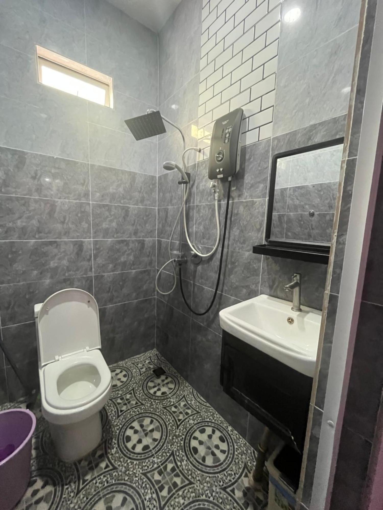 Razak Guest House Setiu Ngoại thất bức ảnh