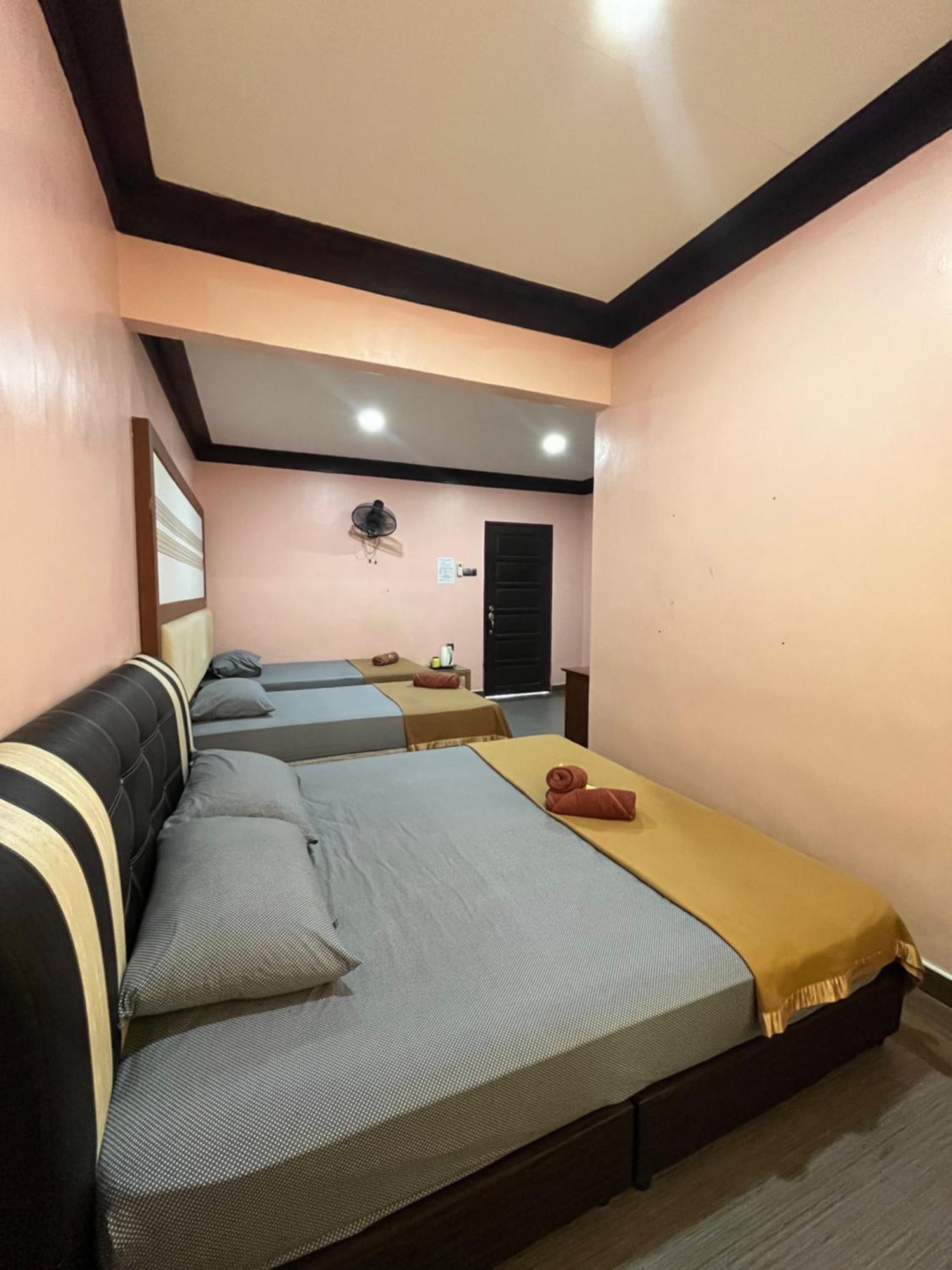 Razak Guest House Setiu Ngoại thất bức ảnh