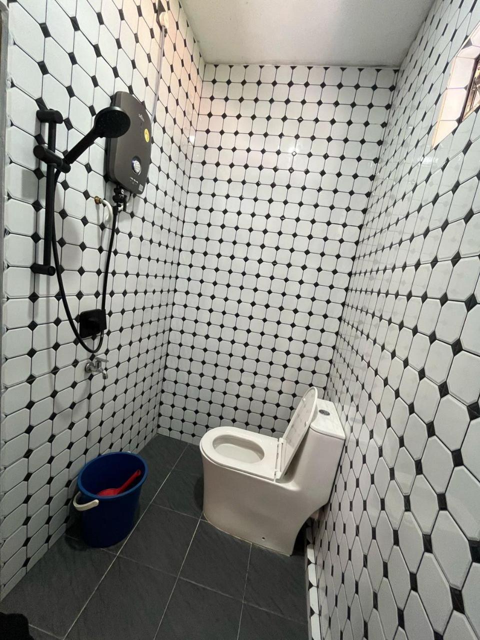 Razak Guest House Setiu Ngoại thất bức ảnh